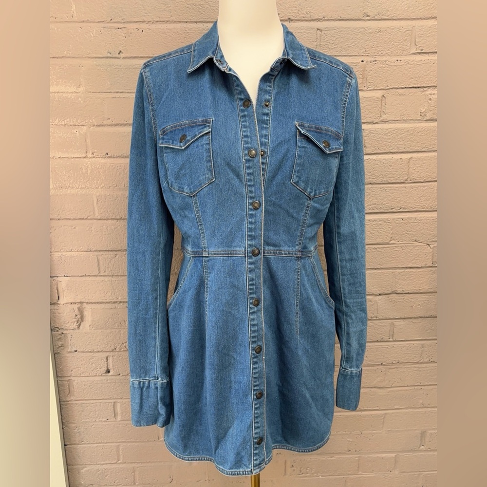 Free People  snap button denim shirt dress  M - Picture 2 of 14